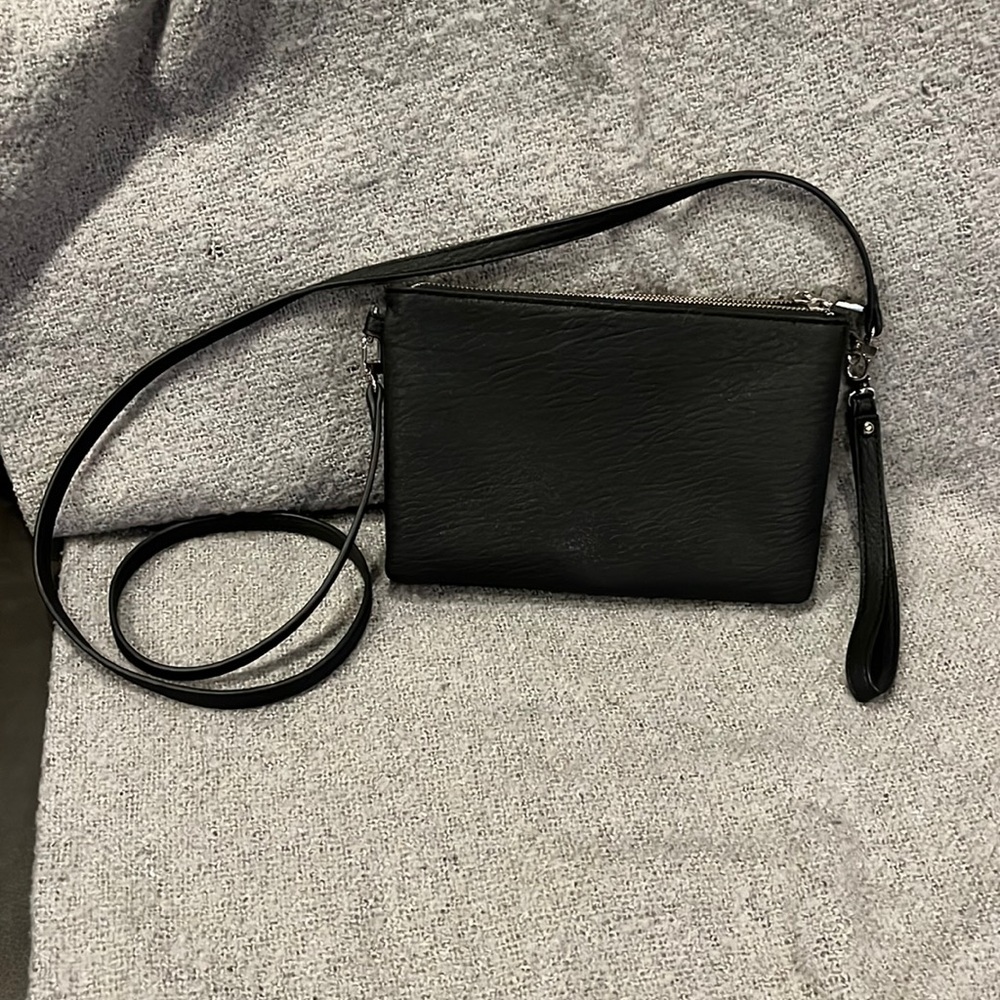 Express Crossbody Purse/Wristlet